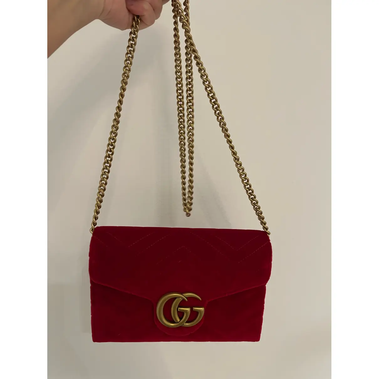 GG Marmont Chain velvet crossbody bag Gucci