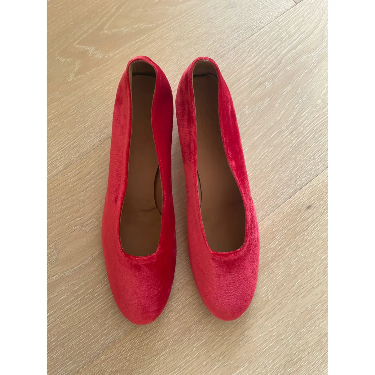 Buy Martiniano Velvet heels online