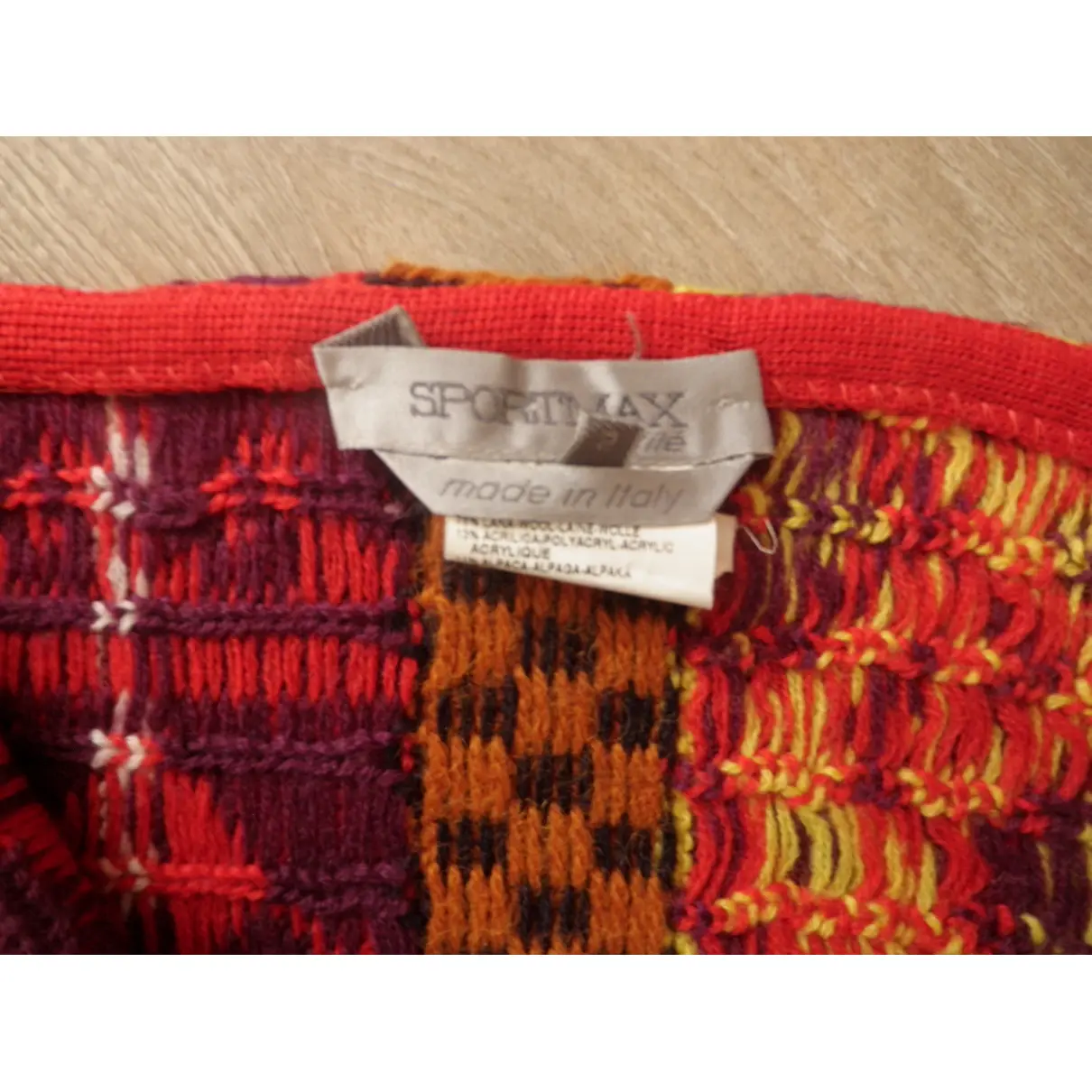 Buy Max Mara Wool scarf online