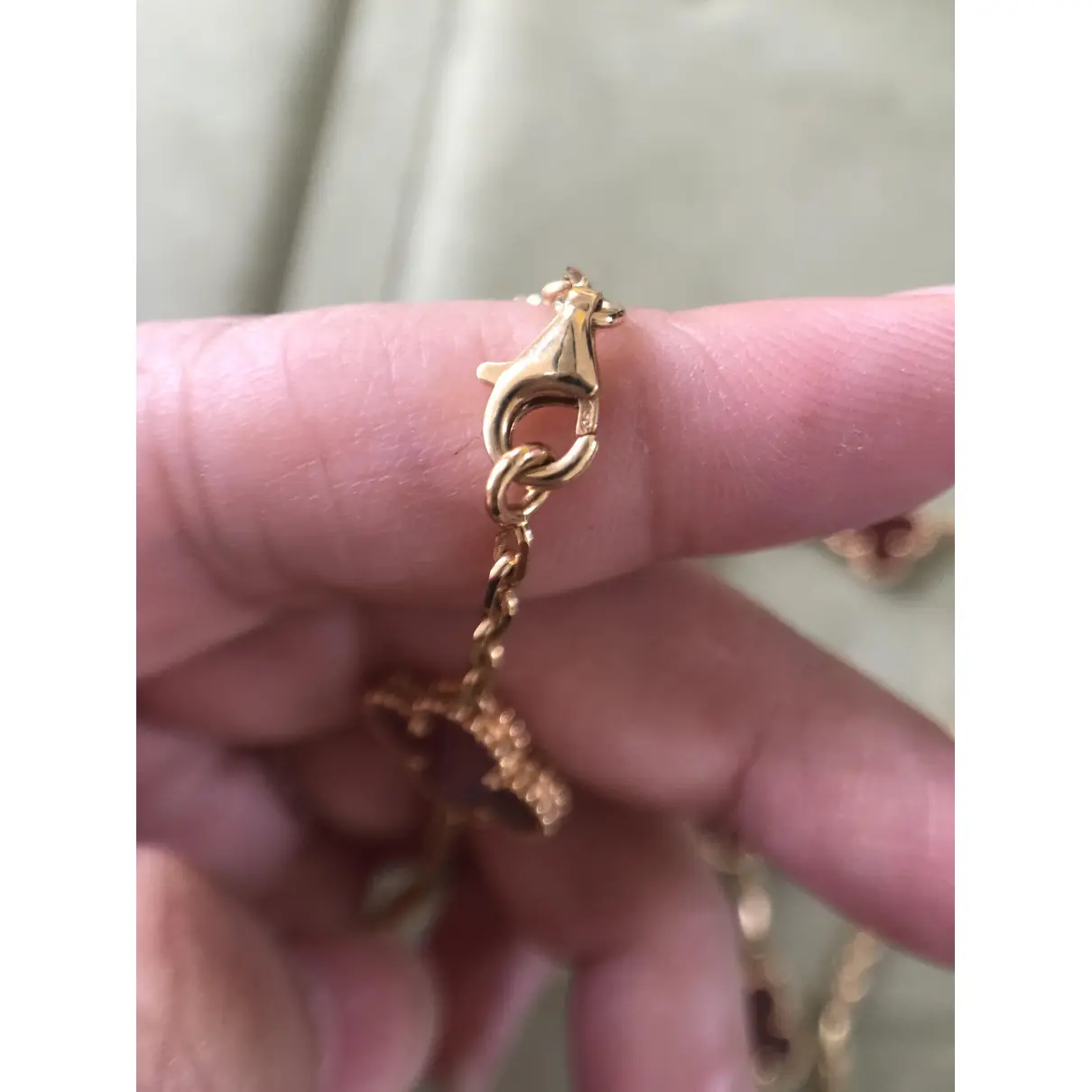 Buy Van Cleef & Arpels Vintage Alhambra yellow gold necklace online