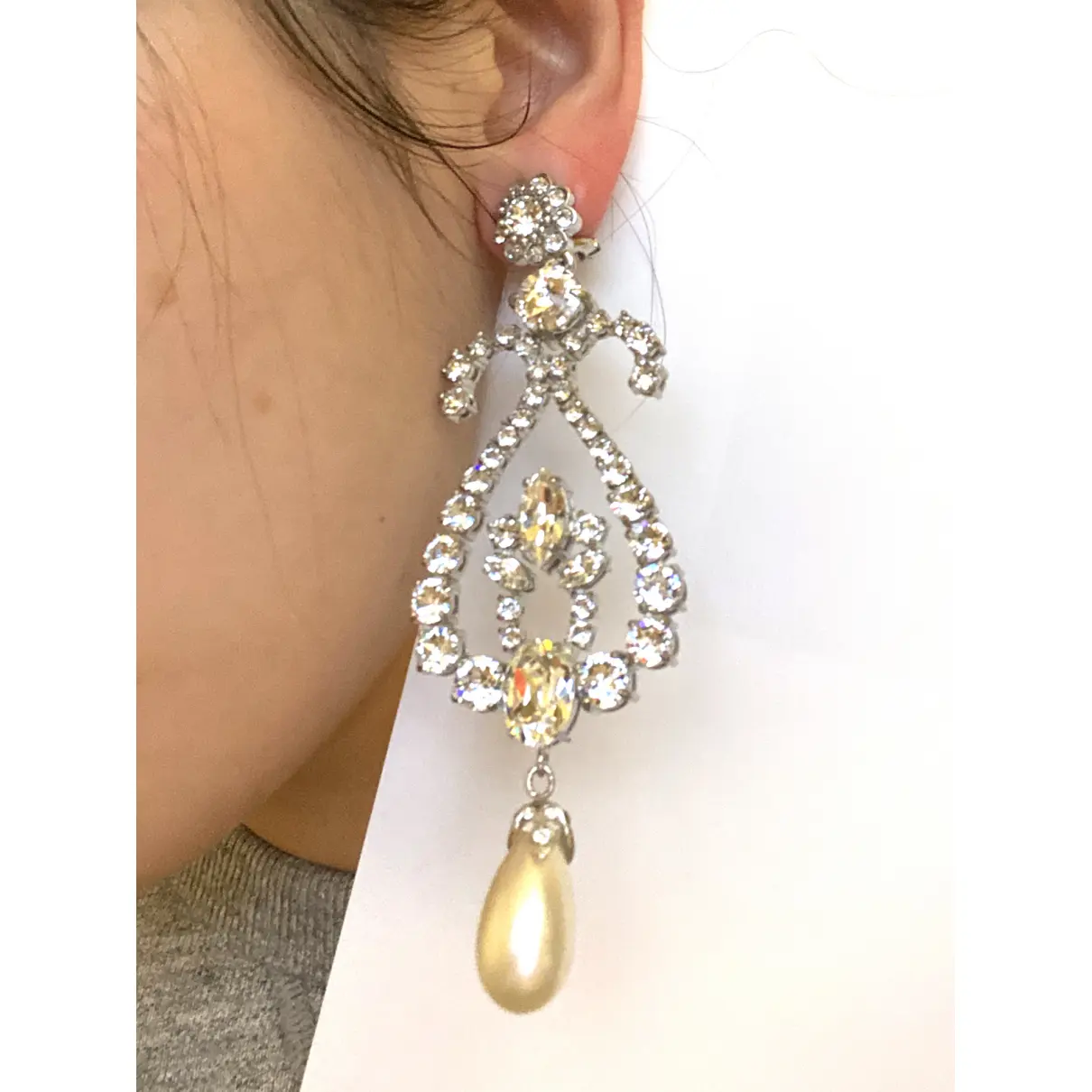 Crystal earrings Miu Miu