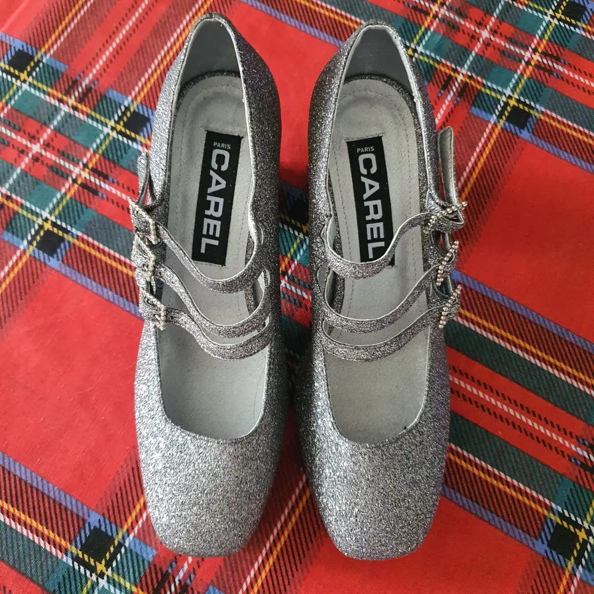 Buy Carel Glitter heels online