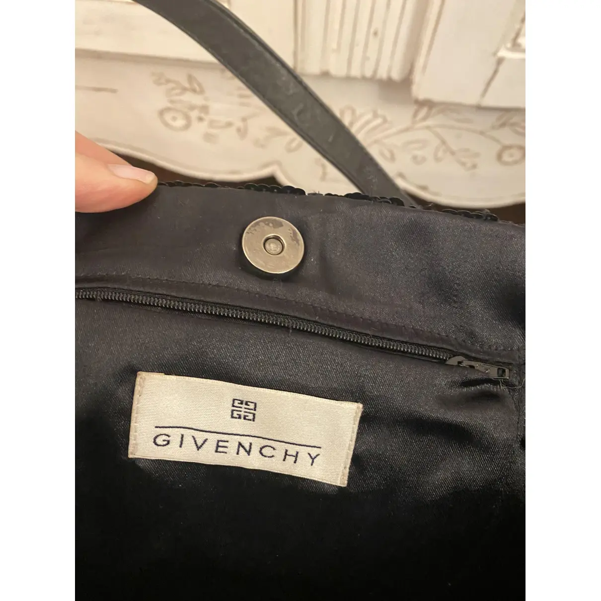 Luxury Givenchy Handbags Women - Vintage