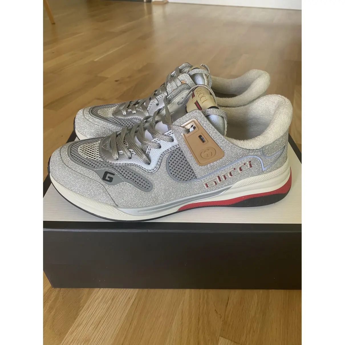 Buy Gucci Ultrapace leather low trainers online