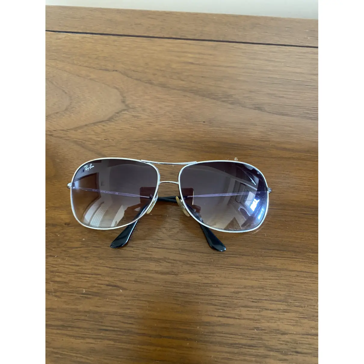 Buy Ray-Ban Aviator sunglasses online