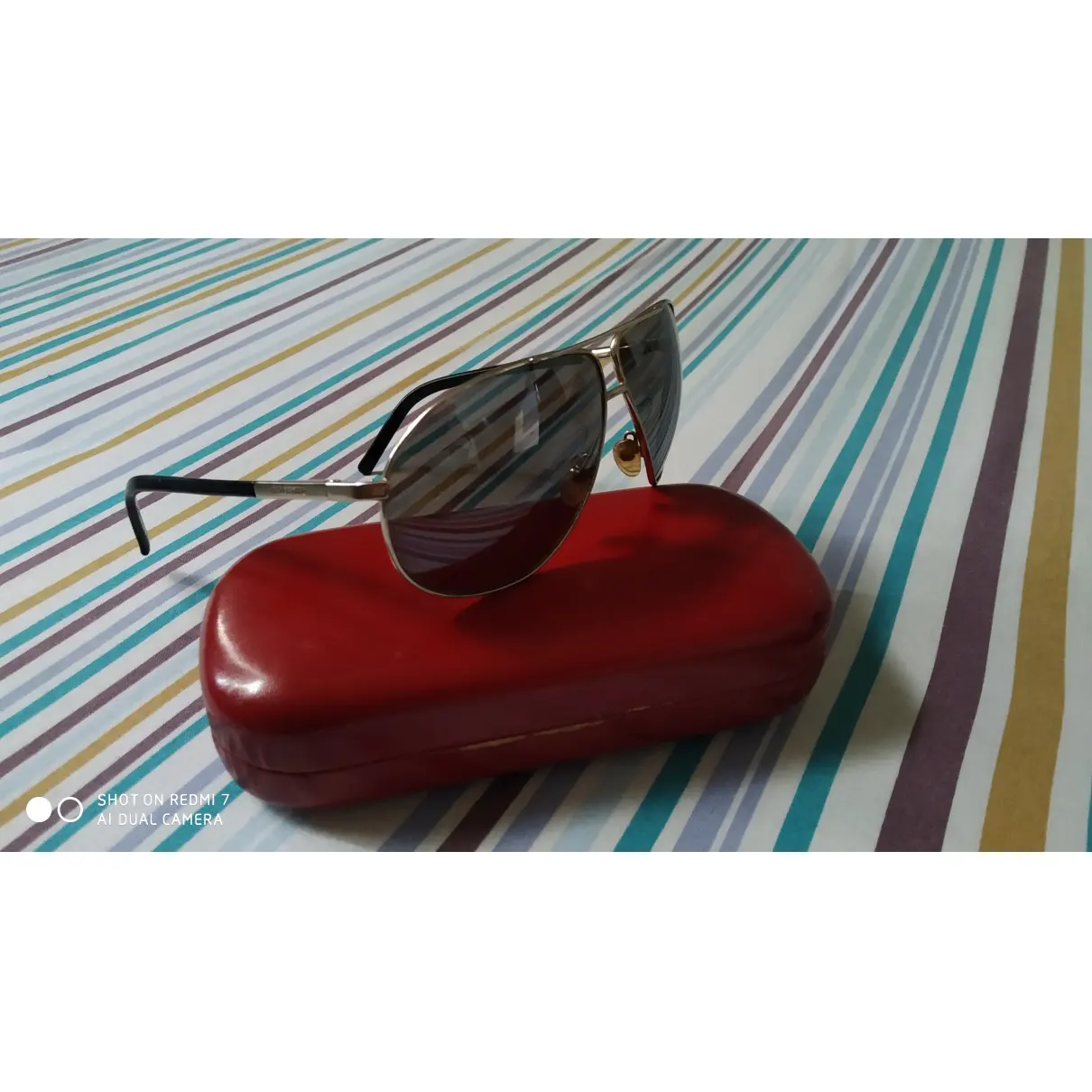 Buy Valentino Garavani Sunglasses online - Vintage