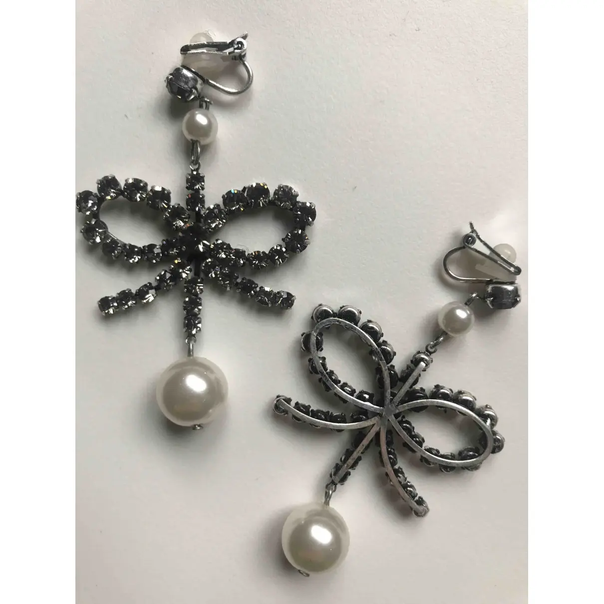Buy Erdem x H&M Pearls earrings online