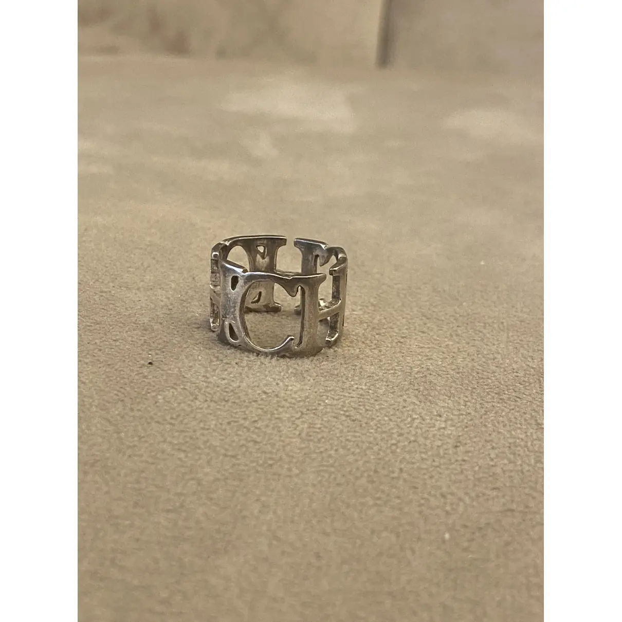 Buy Carolina Herrera Silver ring online