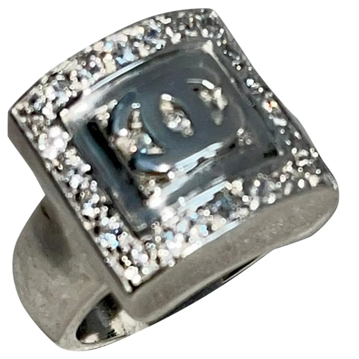 CC silver ring Chanel