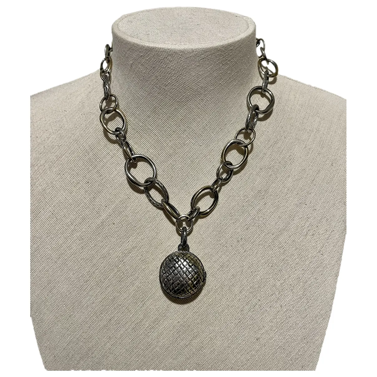 Chains silver necklace
