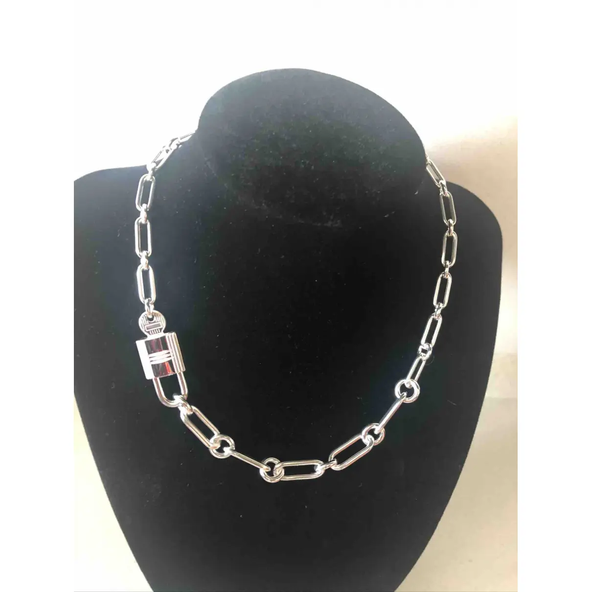 Buy Hermès Kelly silver necklace online
