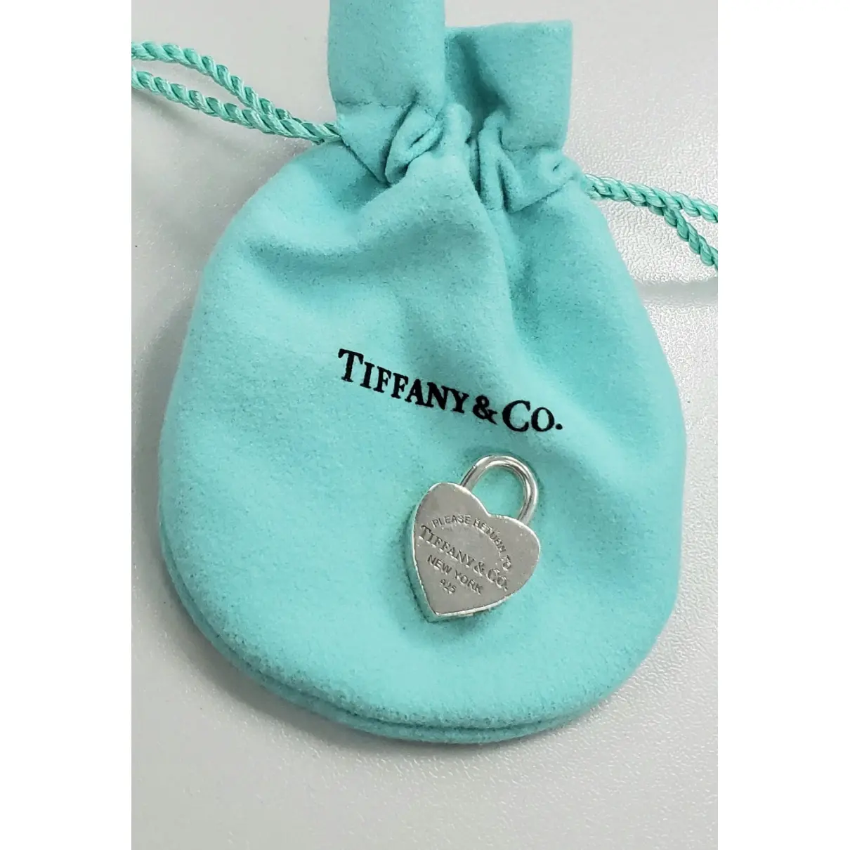 Buy Tiffany & Co Return to Tiffany silver pendant online