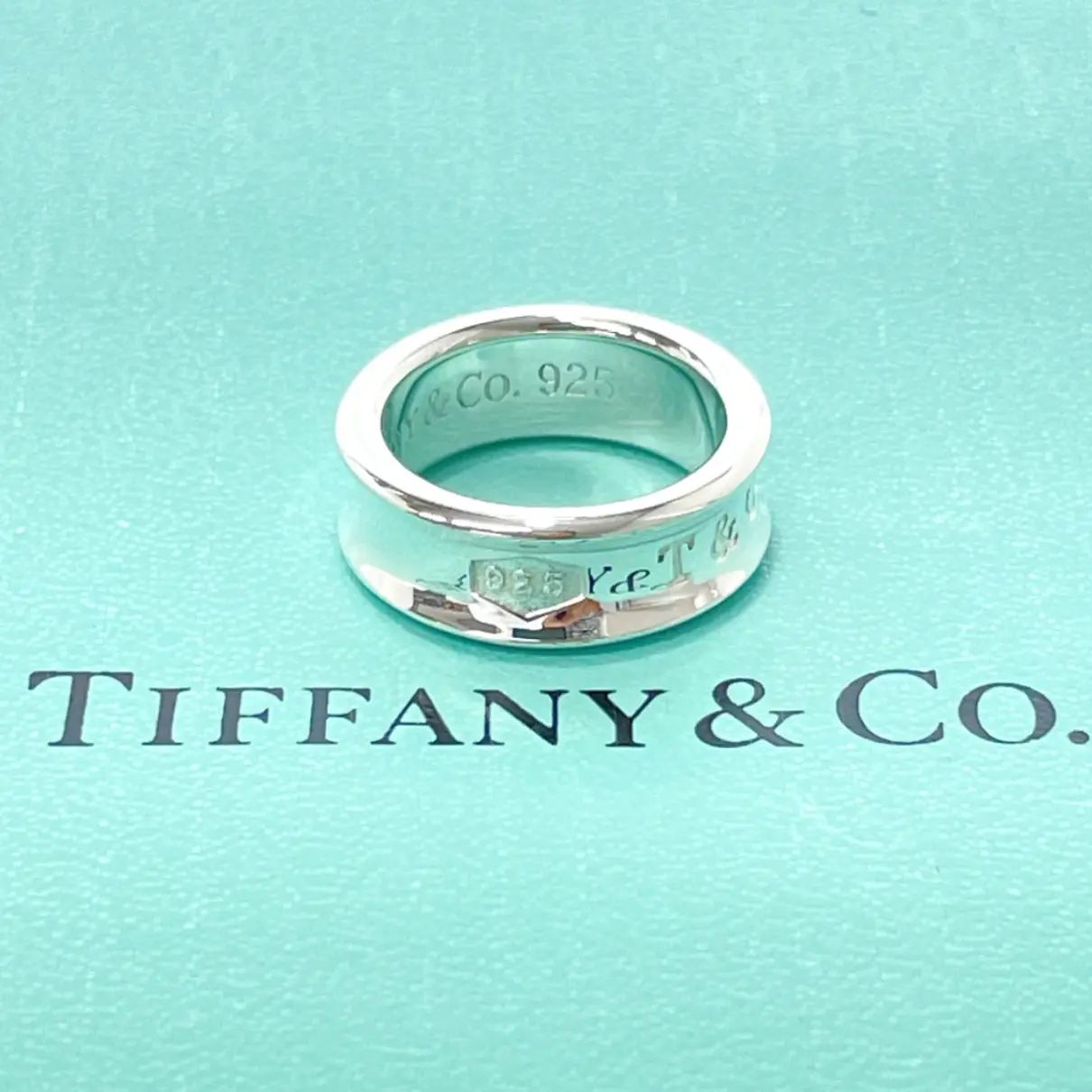 Buy Tiffany & Co Silver ring online