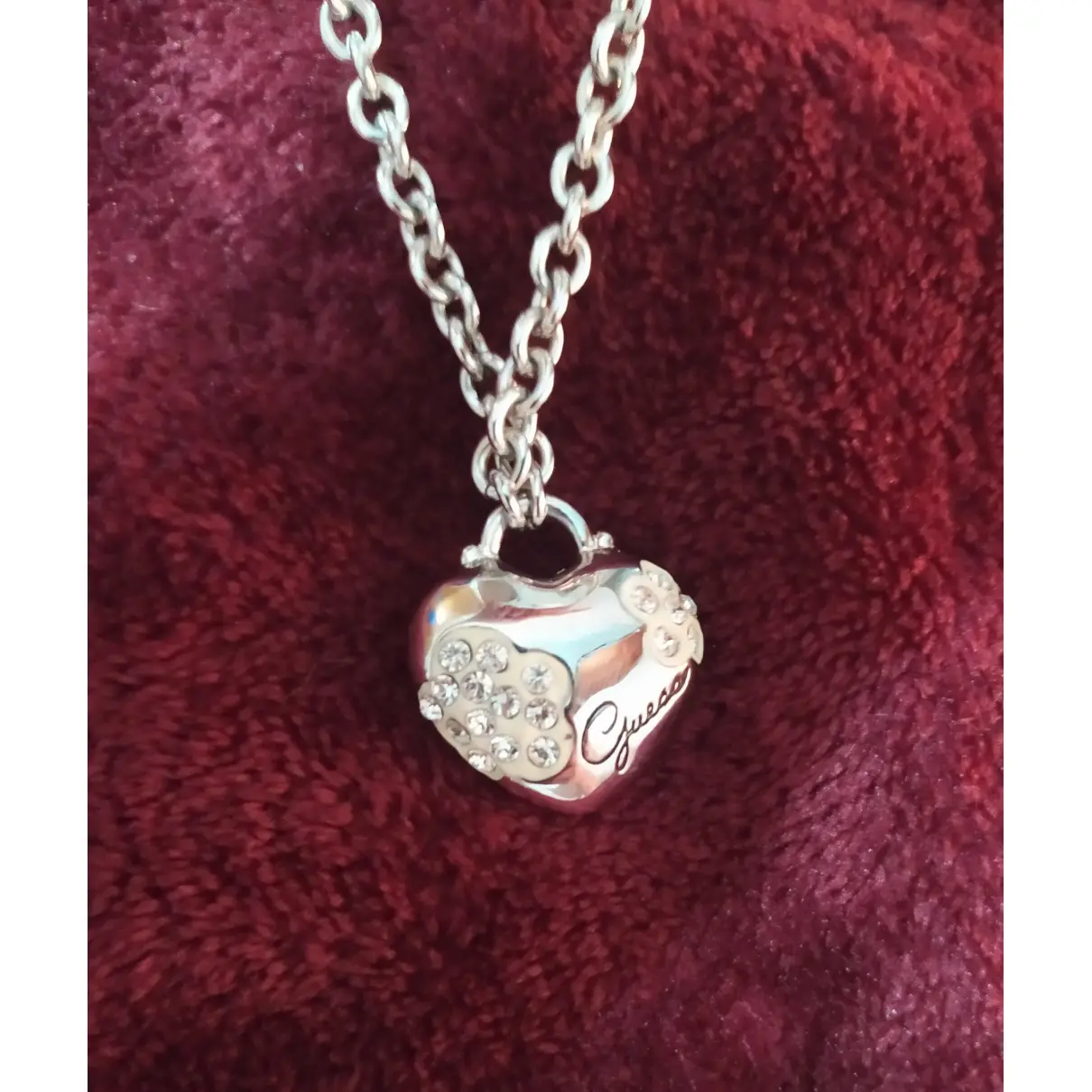 Luxury GUESS Necklaces Women