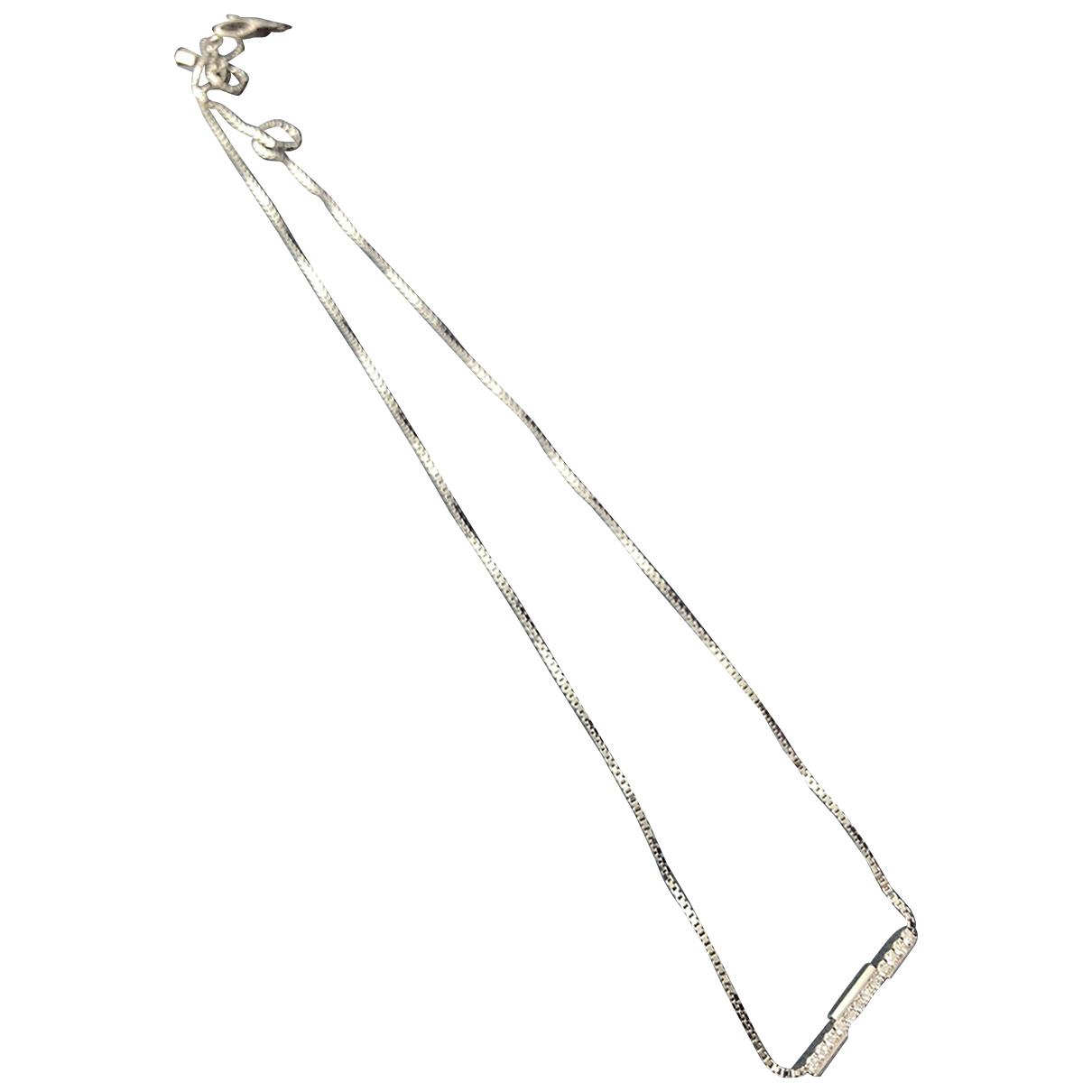 Gucci Link To Love white gold necklace