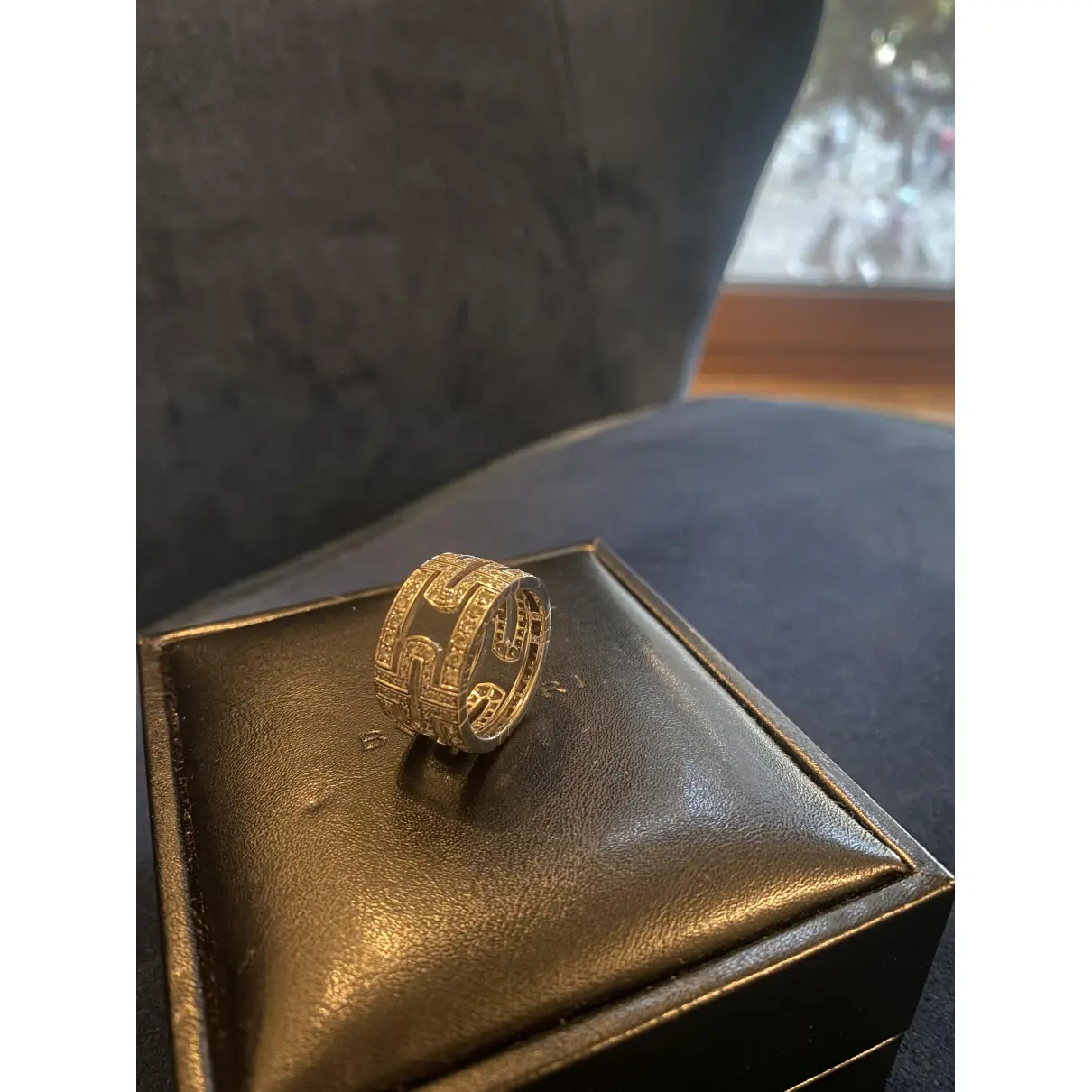 Buy Bvlgari Parentesi white gold ring online - Vintage