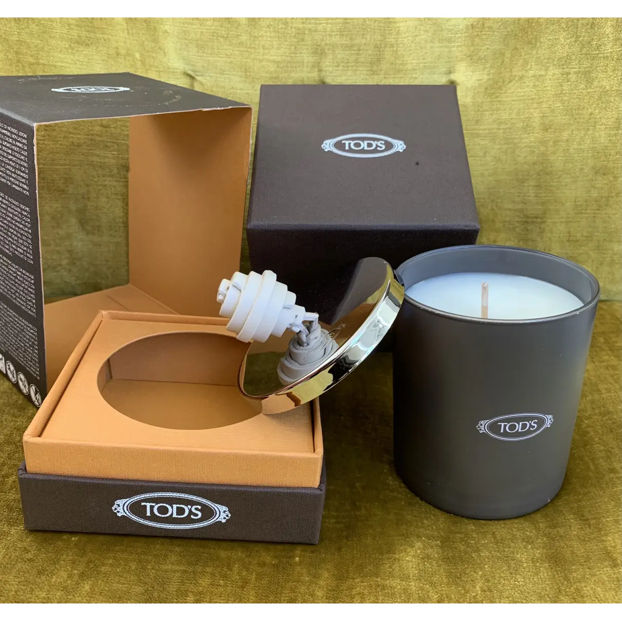 Candle Tod's
