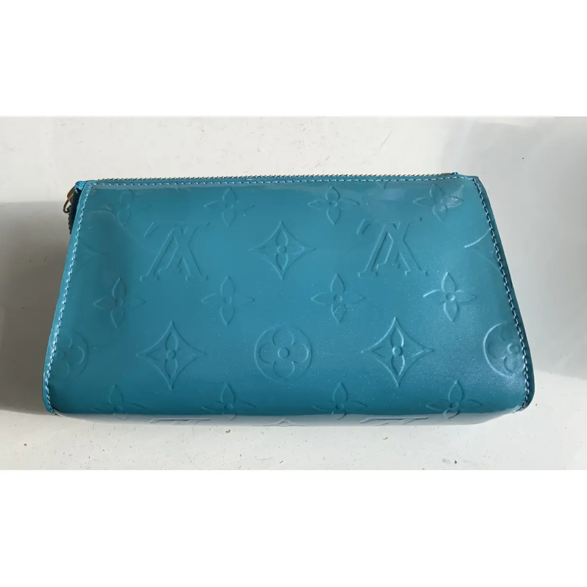 Buy Louis Vuitton Patent leather clutch bag online