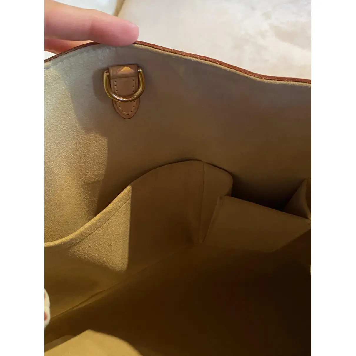 Buy Louis Vuitton Hampstead cloth handbag online
