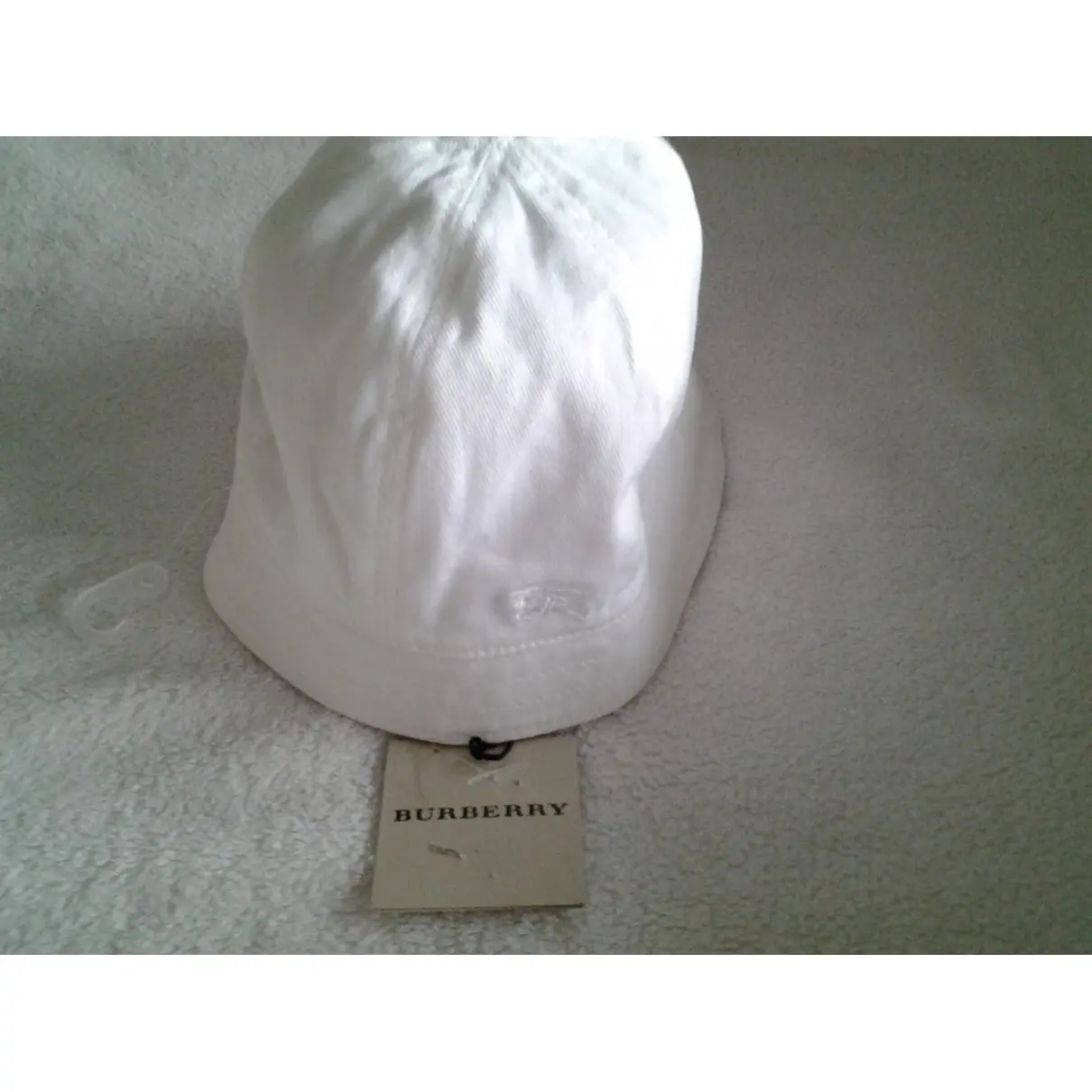Burberry White Cotton Hat & Gloves for sale