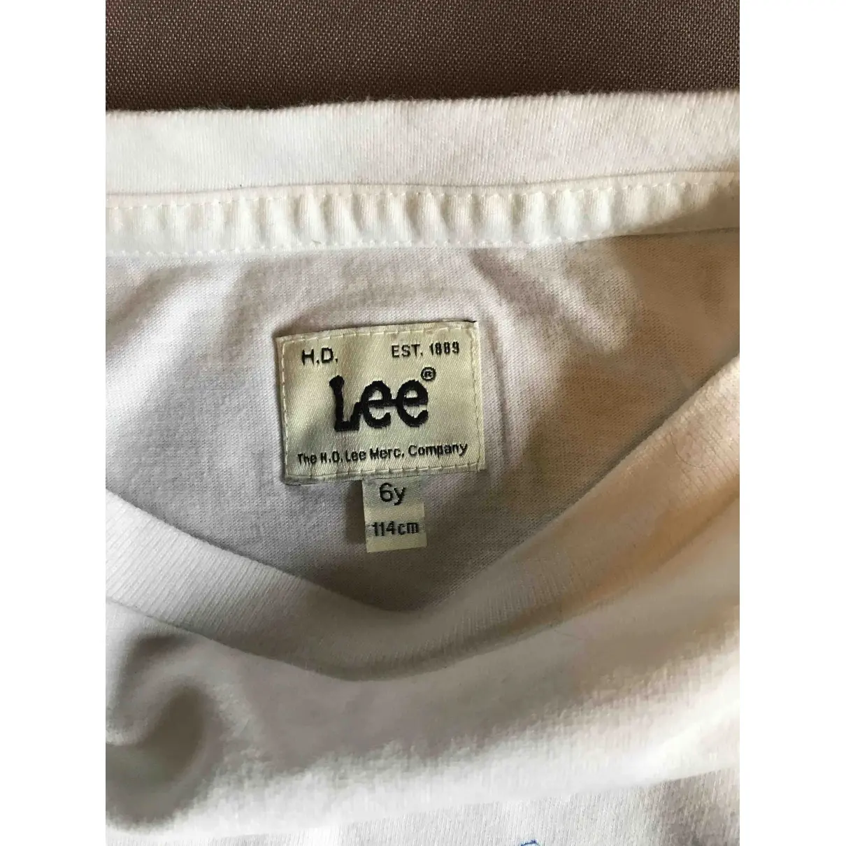 Buy Lee T-shirt online