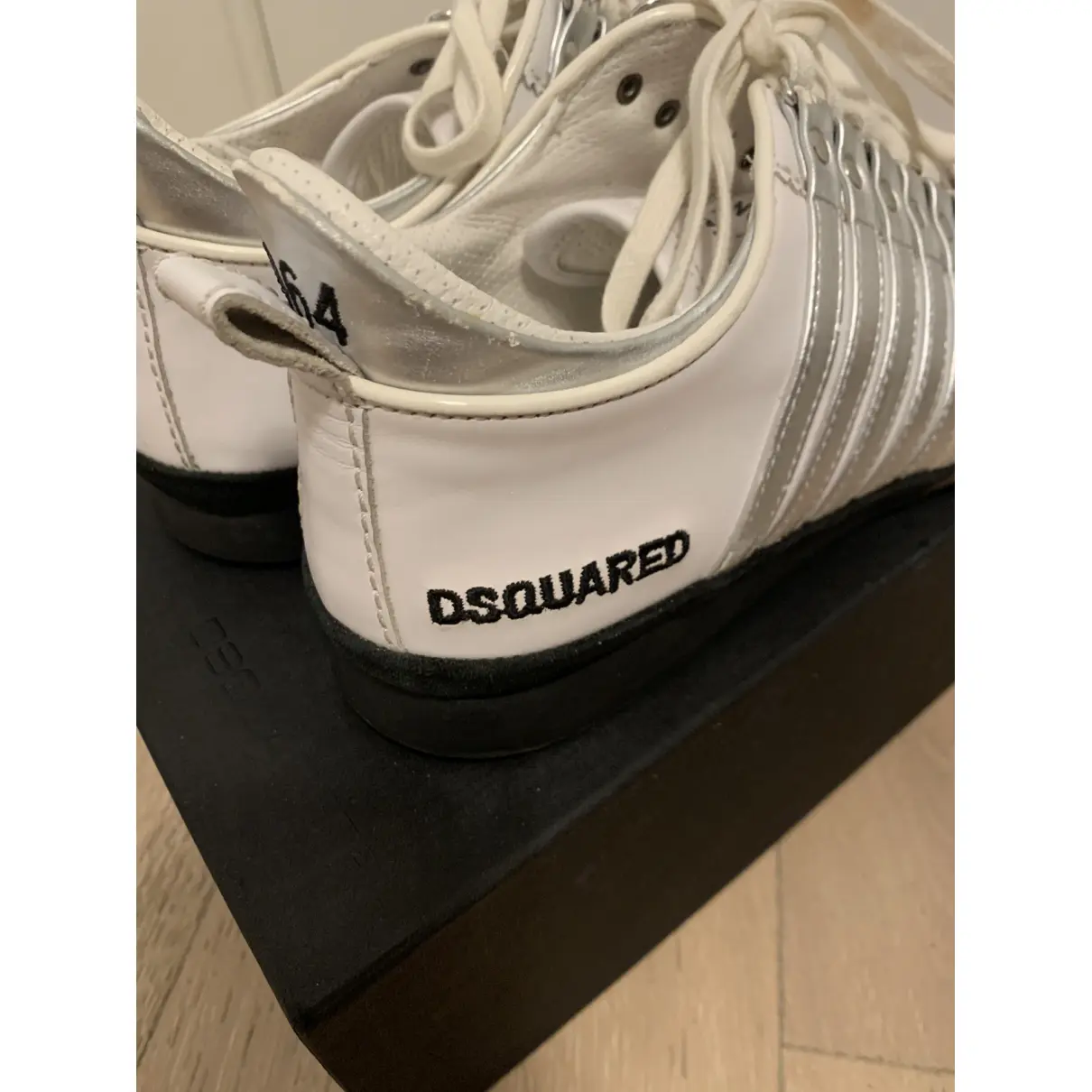 Buy Dsquared2 251 leather low trainers online