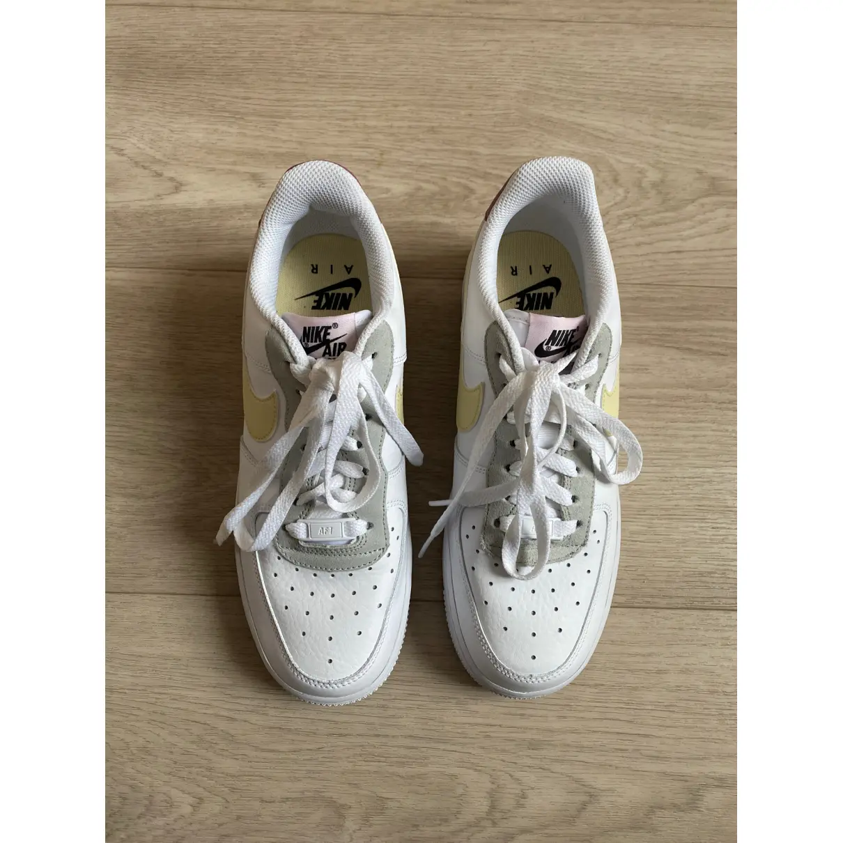 Buy Nike Air Force 1 leather trainers online