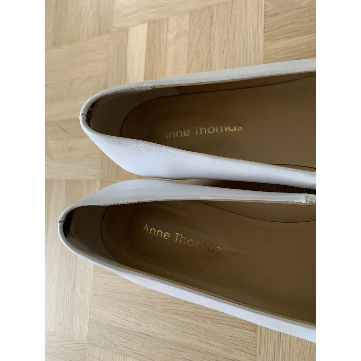 Leather heels Anne Thomas