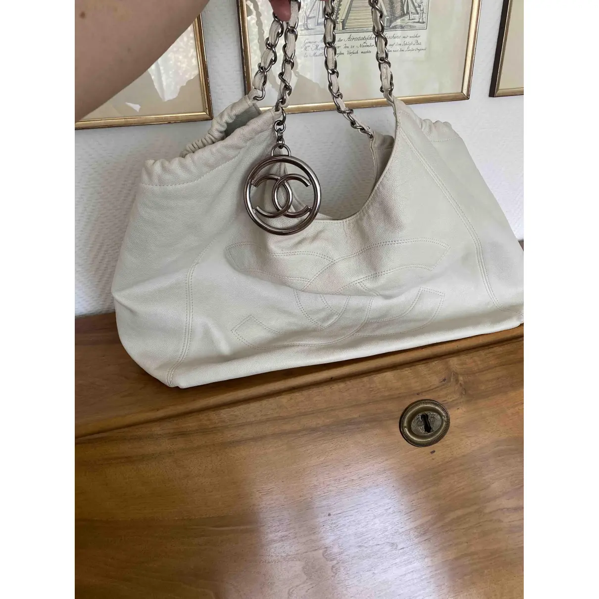 Buy Chanel Coco Cabas leather handbag online