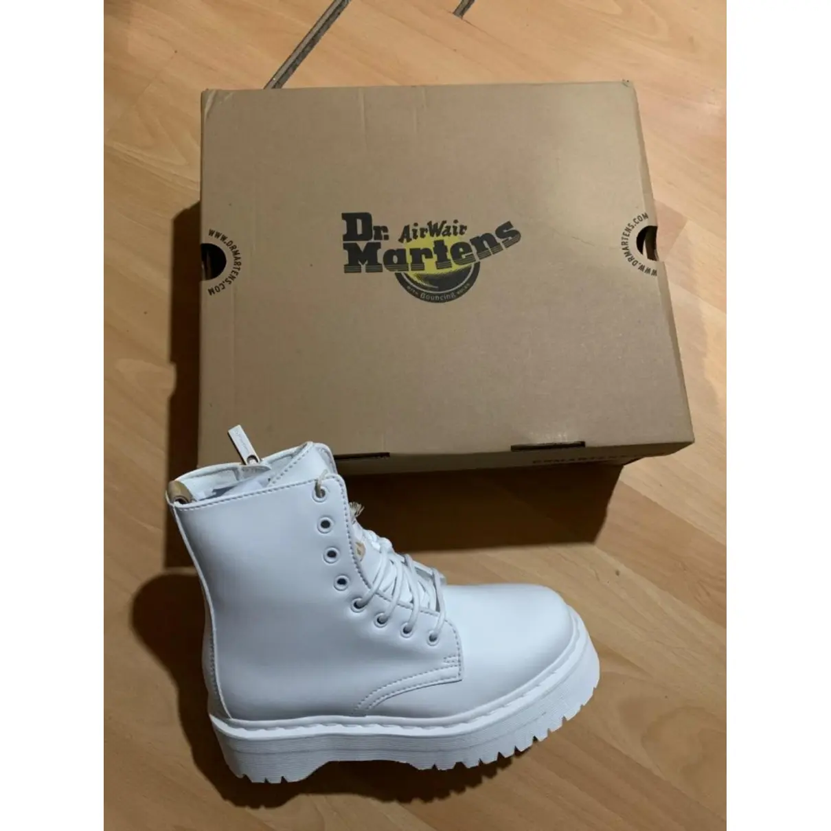 Leather lace up boots Dr. Martens