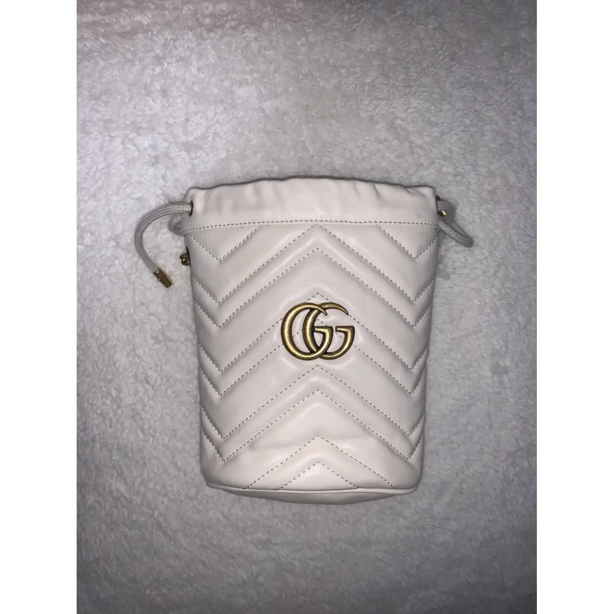 GG Marmont Chain Bucket leather crossbody bag Gucci