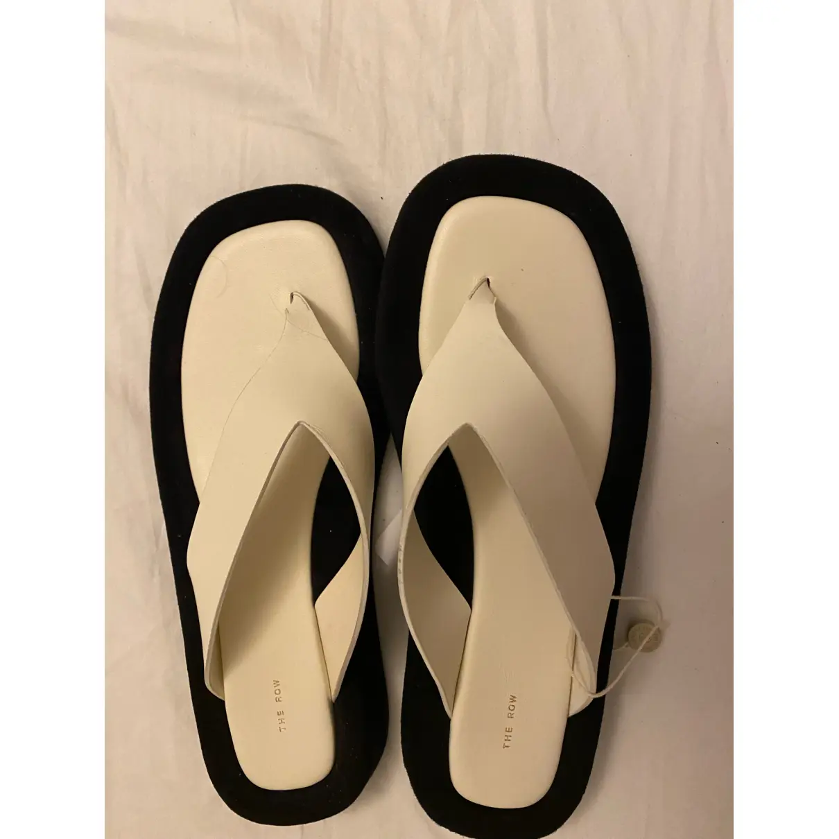 Buy The Row Ginza leather flip flops online