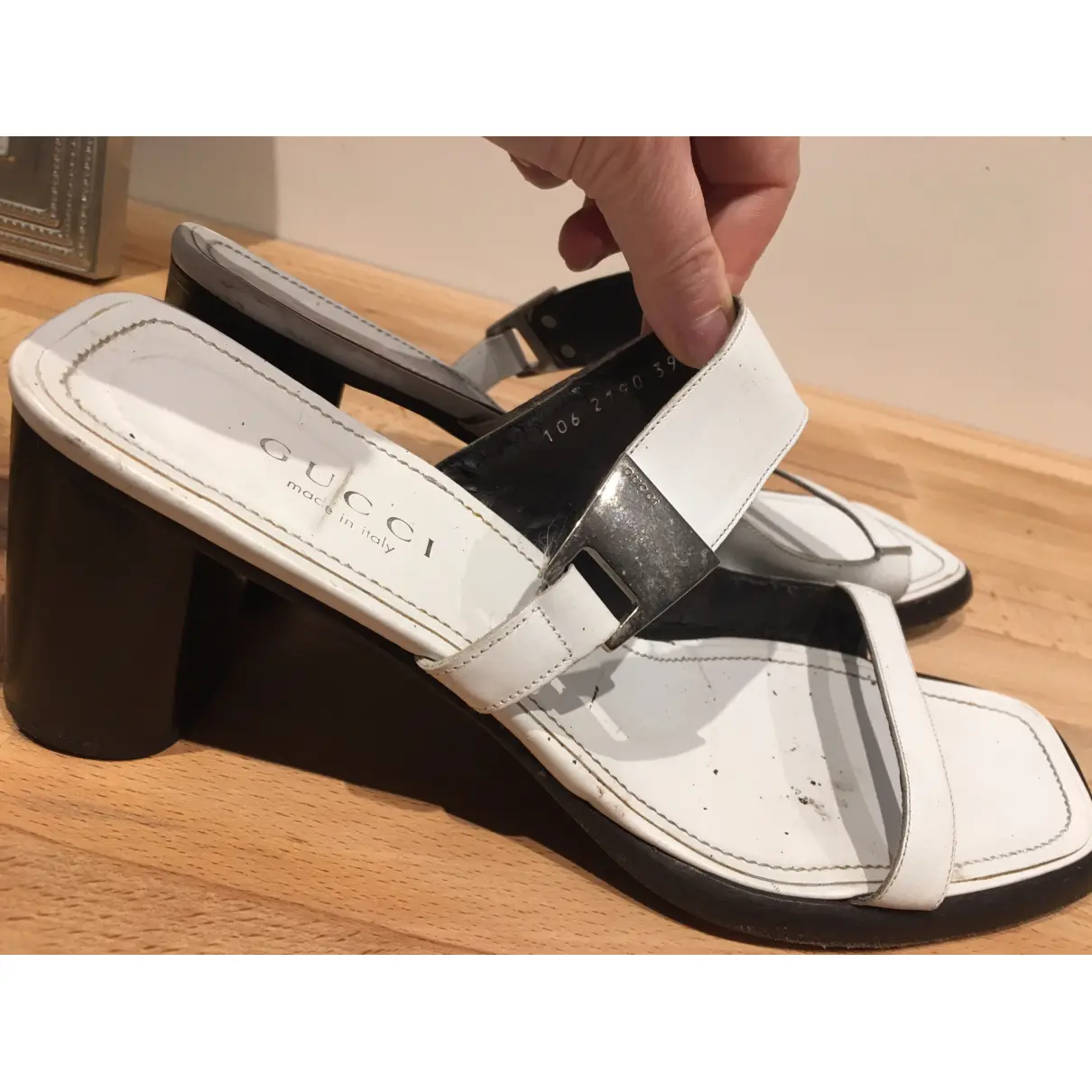Buy Gucci Leather sandal online