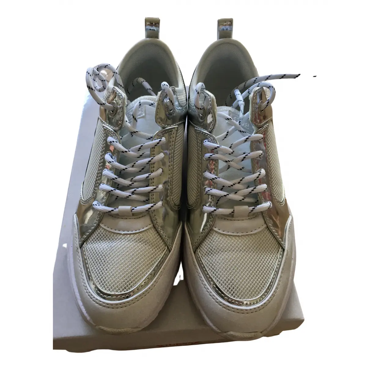 Leather trainers GUESS