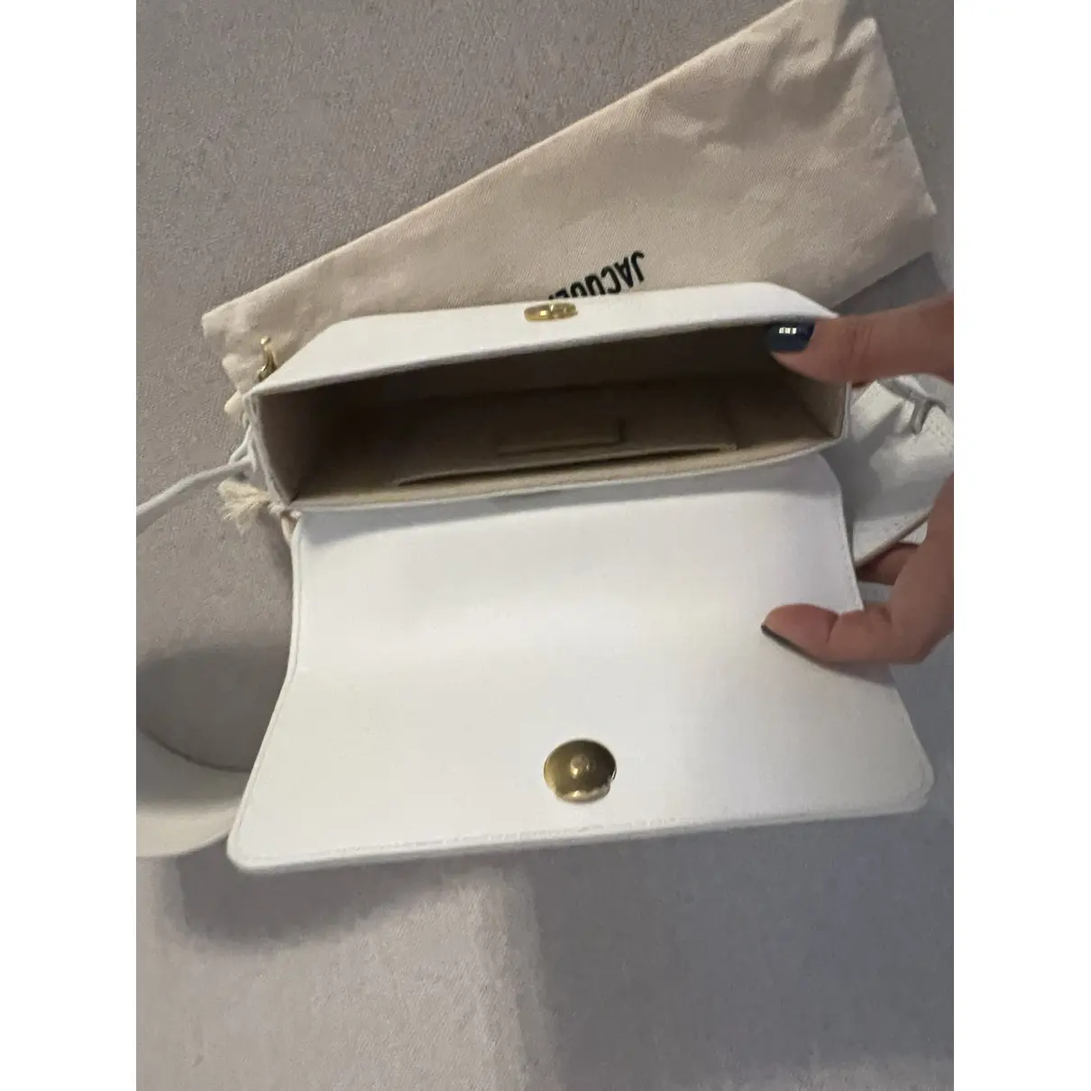 Le Carino leather handbag Jacquemus
