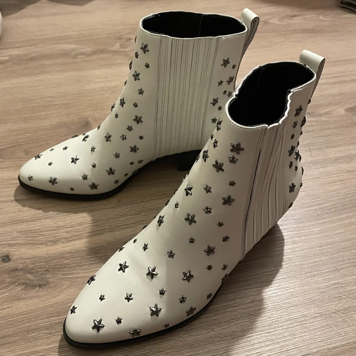 Buy Liu.Jo Leather western boots online