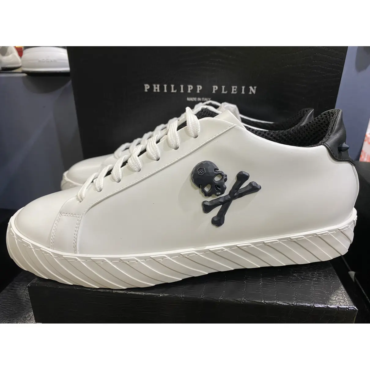 Buy Philipp Plein Lo-Top leather low trainers online
