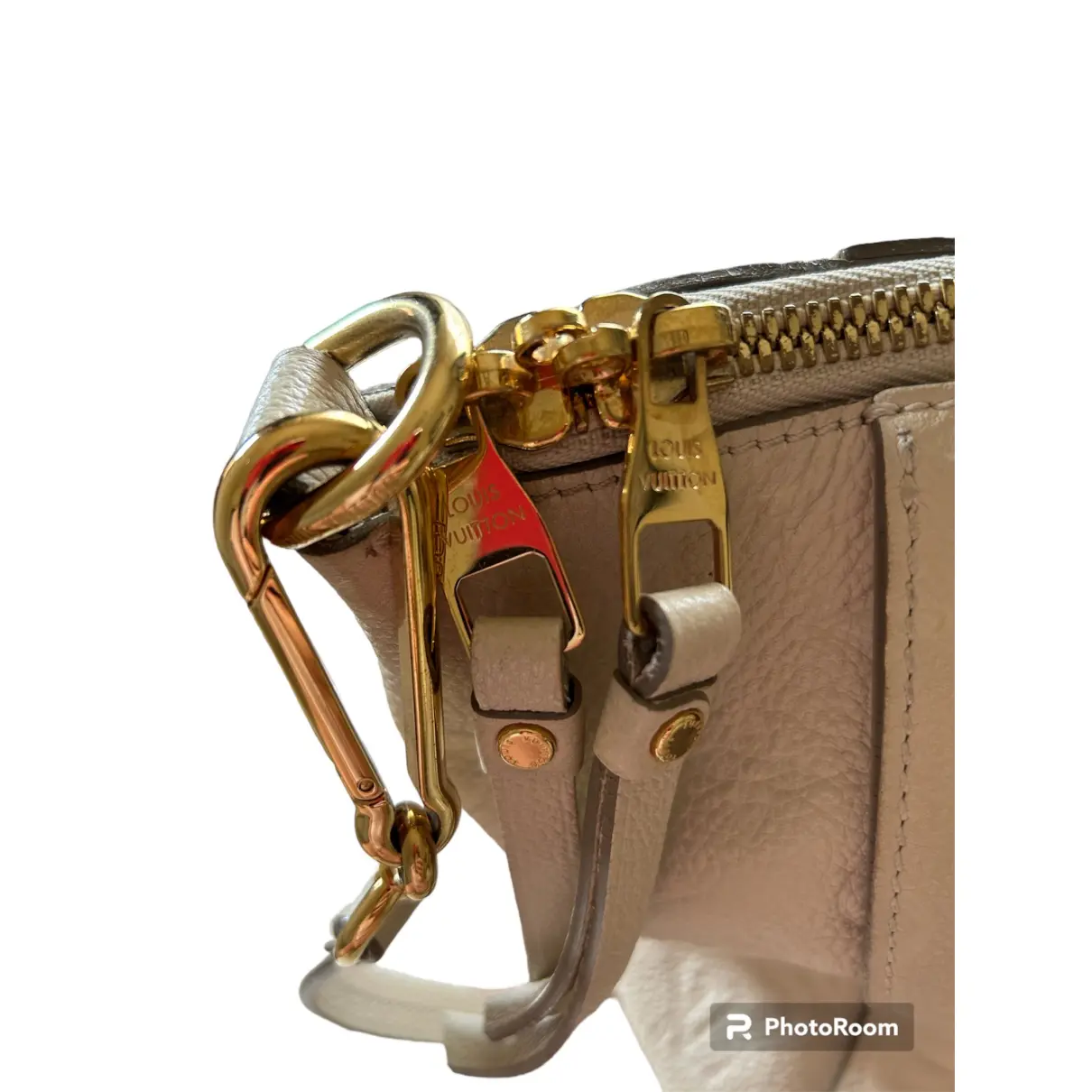 Lumineuse leather handbag Louis Vuitton