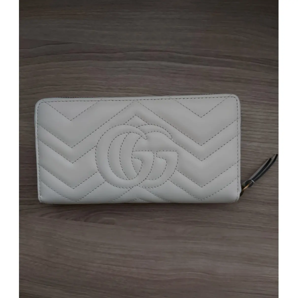 Buy Gucci Marmont leather wallet online