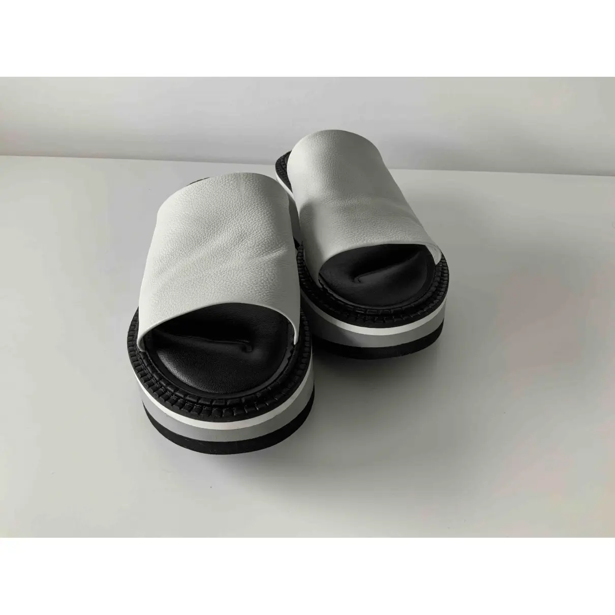 Buy Robert Clergerie Leather mules online