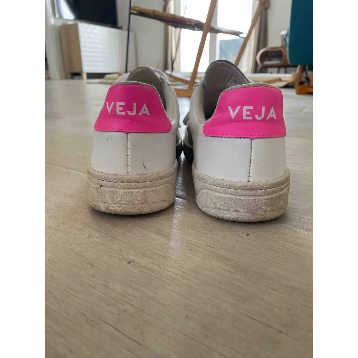 Leather trainers Veja