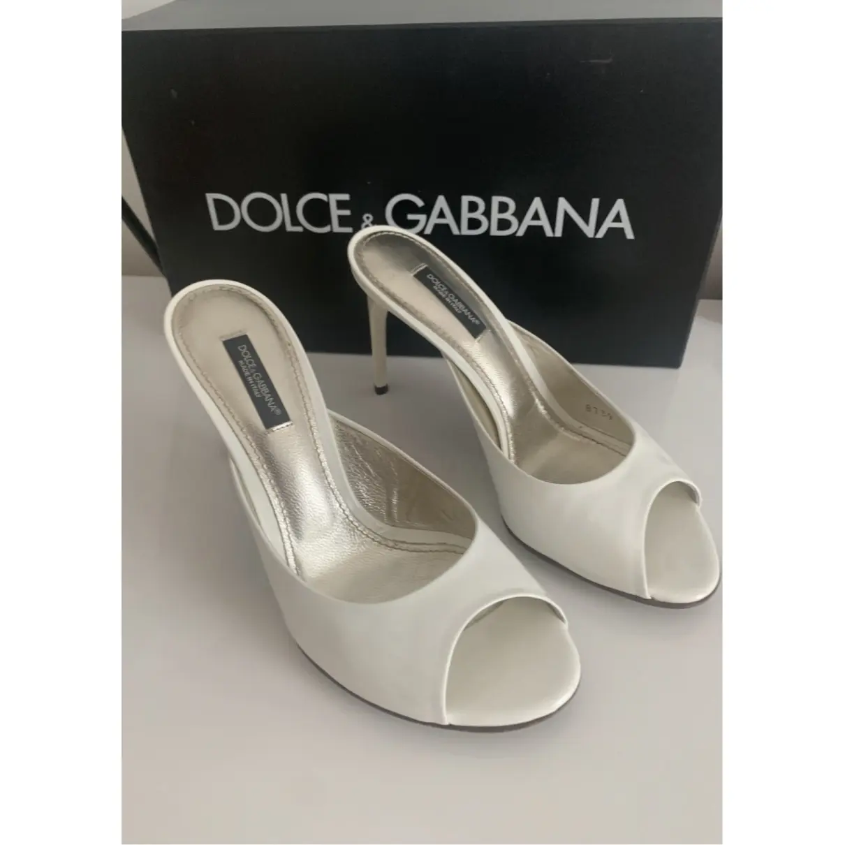 Buy Dolce & Gabbana Patent leather sandals online