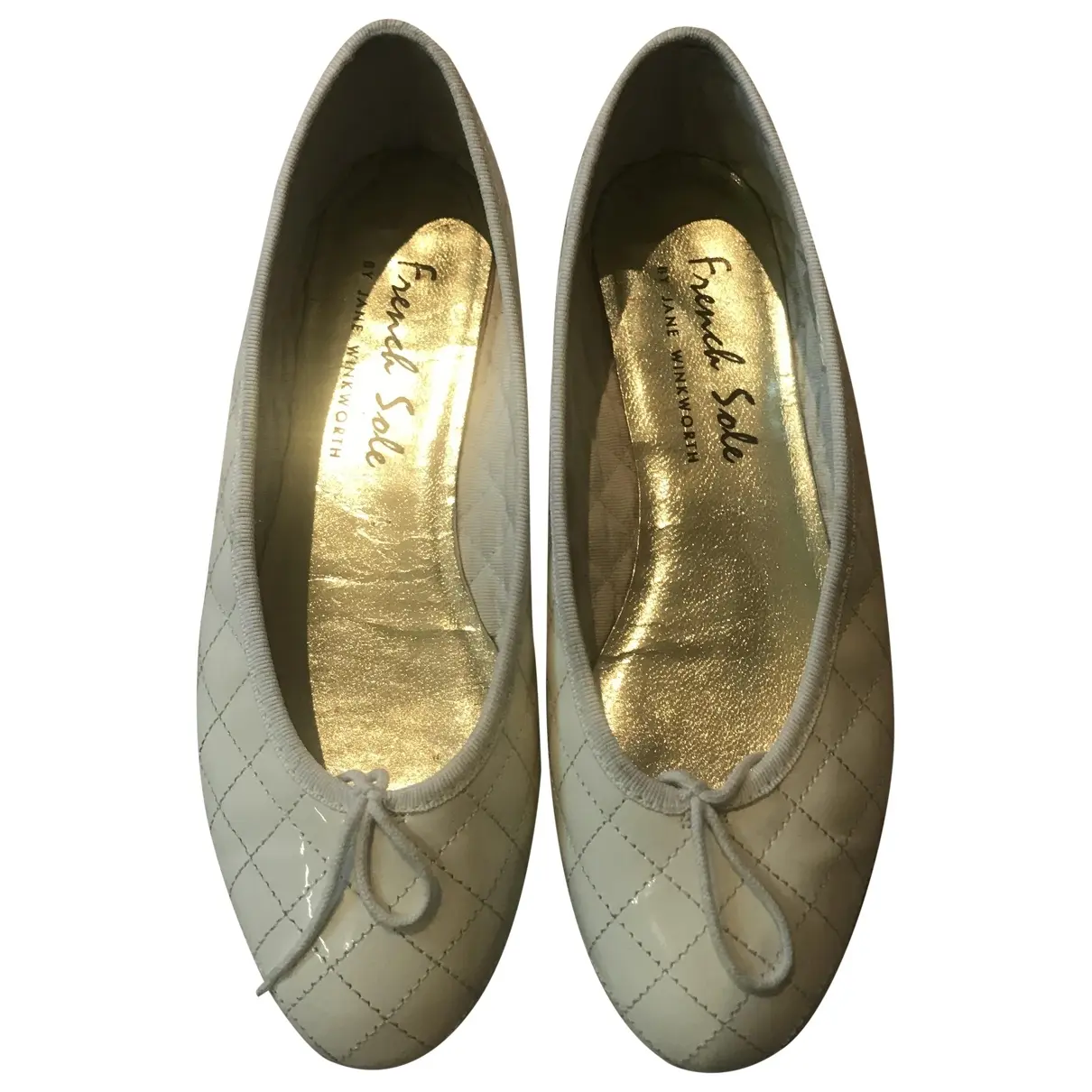 Patent leather ballet flats French Sole