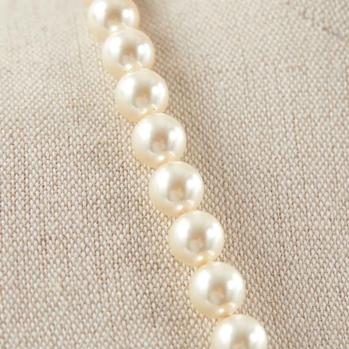 Buy Chanel Pearl necklace online