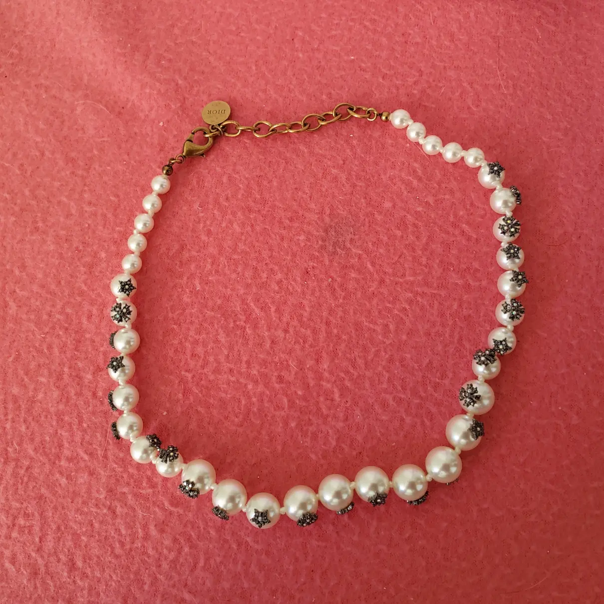 Pearl necklace Dior