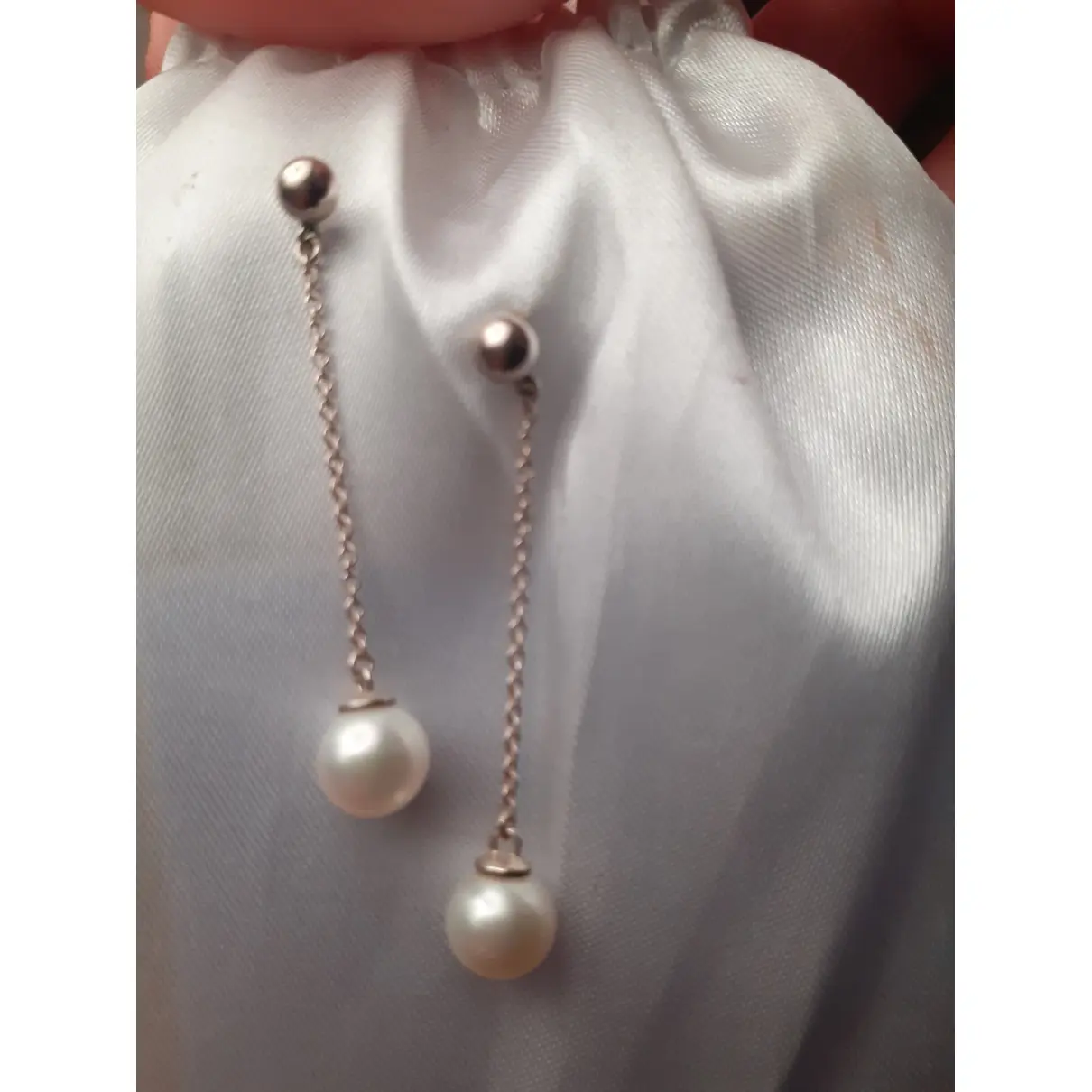 Buy Tiffany & Co Elsa Peretti pearl earrings online