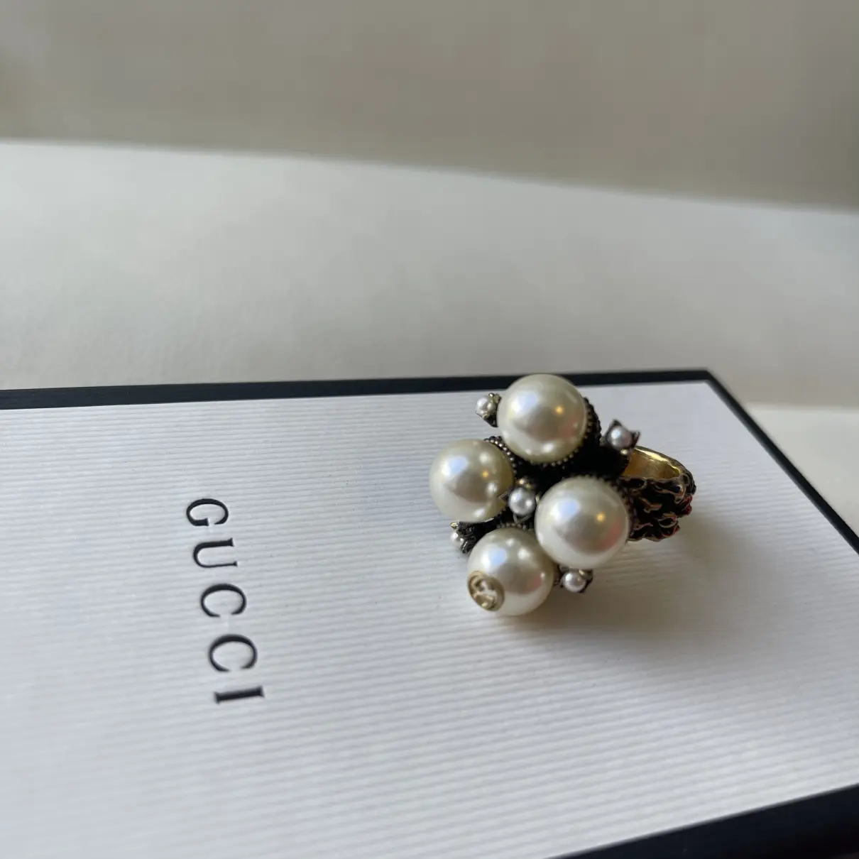 Buy Gucci Pearl ring online