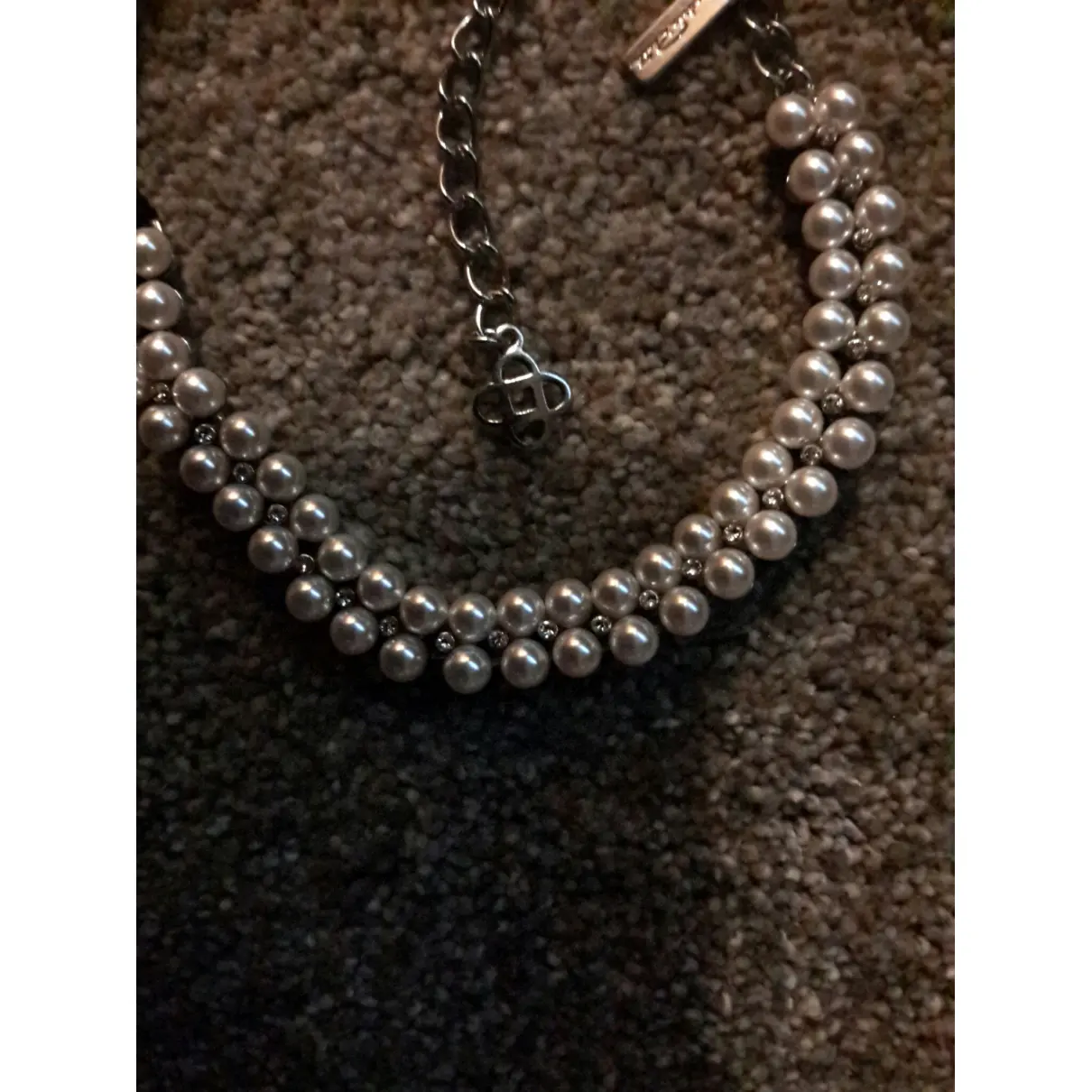 Buy Oscar De La Renta Pearl necklace online