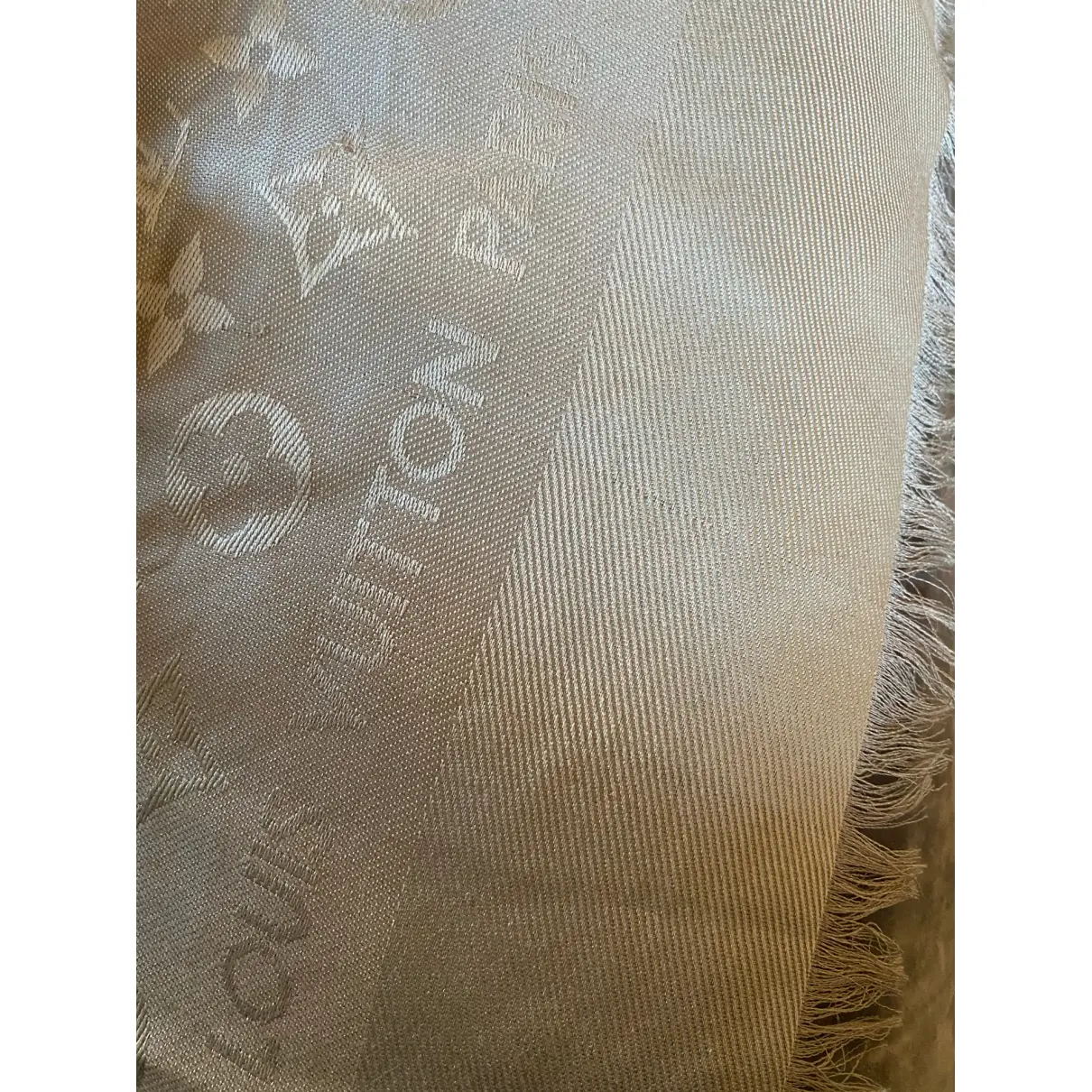 Châle Monogram silk scarf Louis Vuitton