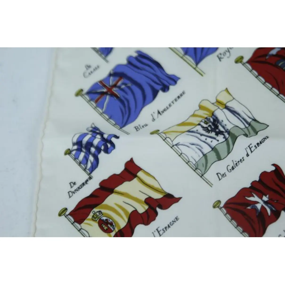 Buy Hermès Silk handkerchief online